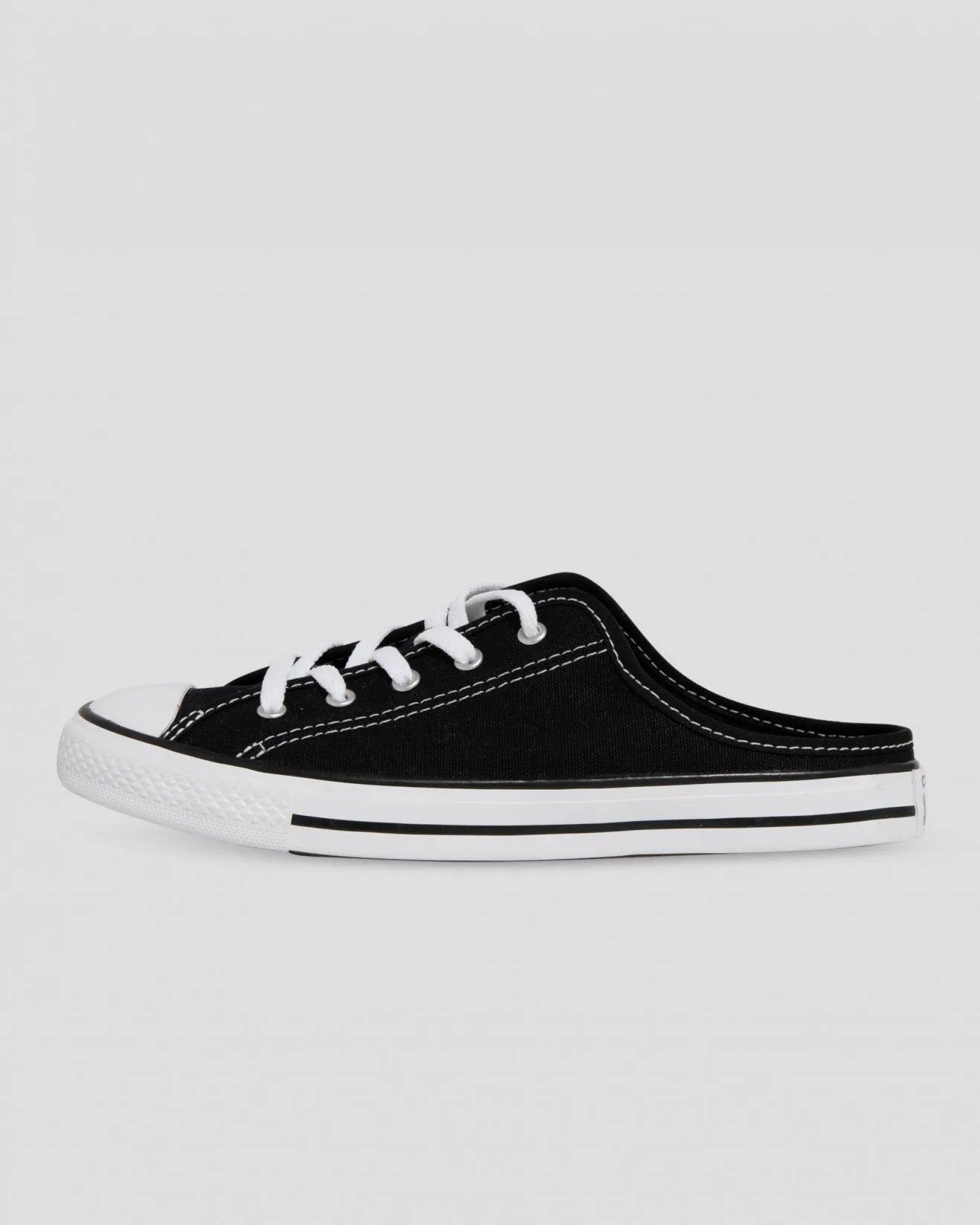 .Converse Chuck Taylor Womens Blk/Wht SLIP-ONS  - (567945) - MUB - R1L8