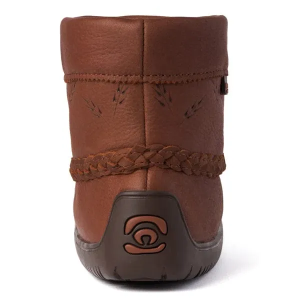 Manitobah Mukluks Tamarack Low Leather Waterproof Mukluks- Grain Mukluk/Tan