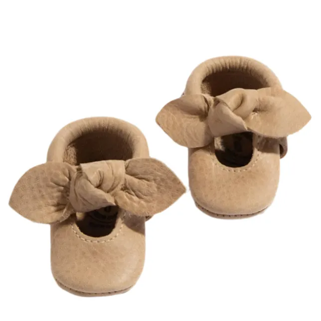 Newborn Weathered Brown Knotted Bow Baby Shoe
